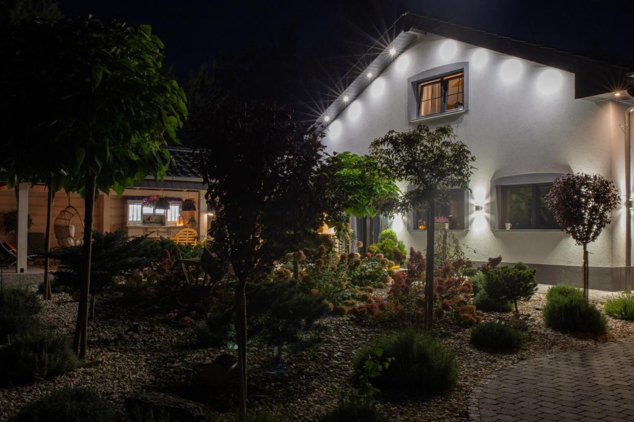 Hortus Apartament Z Klimatyzacja Boleslawiec  Bagian luar foto